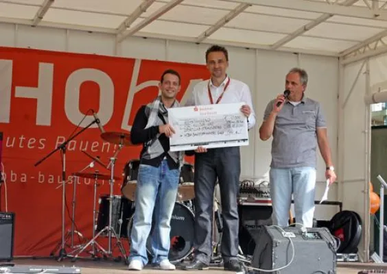 Bild: 75. Strausseelauf 2011. Ein großes Event
