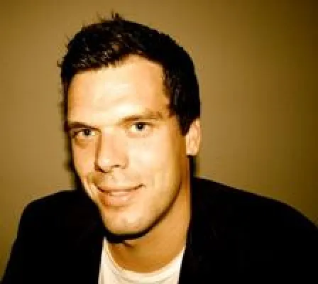 Bild: Oberösterreicher organisierte an der kalifornischen Küste eine leuchtende Kultur-Nacht mit 200.000 Besuchern