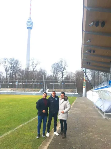 Bild: Volltreffer: DEGIV wird offizieller Sponsor der Stuttgarter Kickers