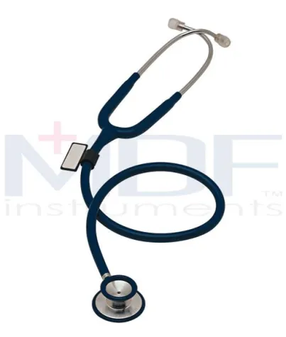 Bild: leichtes Stethoskop von MDFInstruments mit herausragenden Eigenschaften