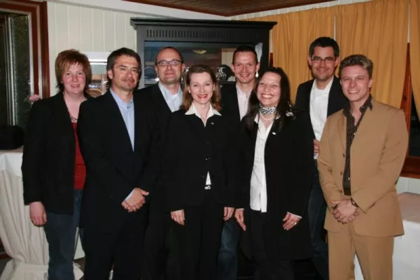 Neuer Vorstand der Wirtschaftsjunioren Hegau-westlicher Bodensee steht vor großen Herausforderungen Bild: Neuer Vorstand der Wirtschaftsjunioren Hegau-westlicher Bodensee steht vor großen Herausforderungen