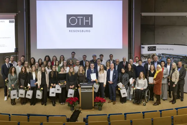 Bild: Großzügige Förderung für herausragende Leistungen am Abend der Auszeichnungen