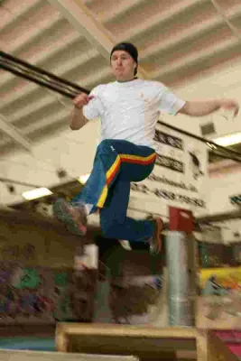 Bild: PARCOURING: Die neue Plattform für alle Freunde der ungewöhnlichen Fortbewegung