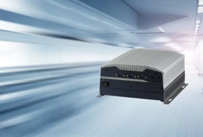 Bild: Compact®-6877 (AEC-6877) – Embedded Box-PC mit QM77 Chipsatz