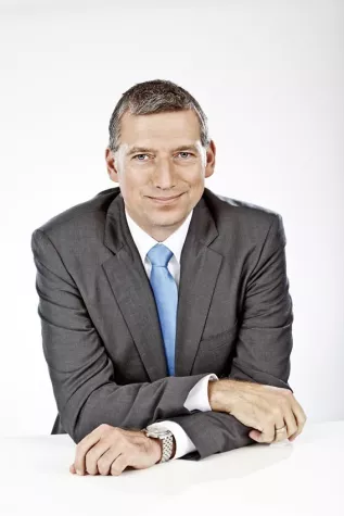 Technologie-Beratung gewinnt Auszeichnung "Bremens beste Arbeitgeber 2013" Bild: Technologie-Beratung gewinnt Auszeichnung "Bremens beste Arbeitgeber 2013"