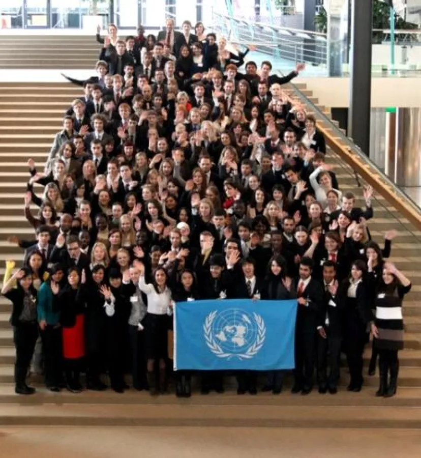 Die Teilnehmer der vergangenen BIMUN/SINUB-Konferenz im World Conference Center in Bonn