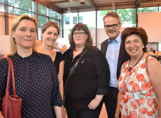 HdWM: Eine Hochschule und ihre Kulturen - „Festival of Cultures“ ein toller Erfolg – Studenten aus 28 Ländern Bild: HdWM: Eine Hochschule und ihre Kulturen - „Festival of Cultures“ ein toller Erfolg – Studenten aus 28 Ländern