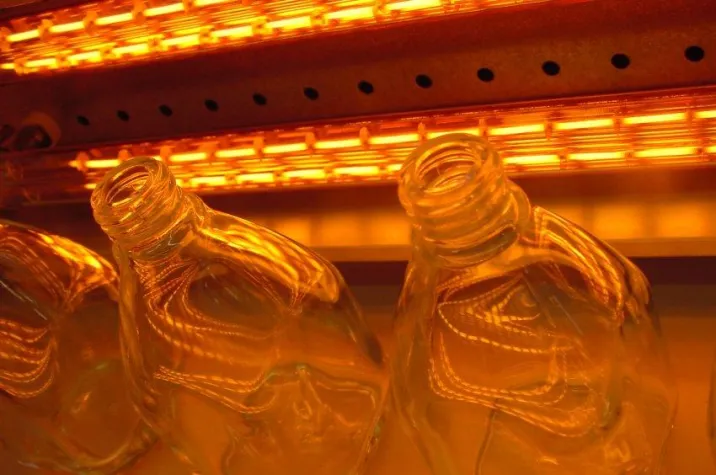 Infrarot-Strahler für die Medizin Bild: Infrarot-Strahler für die Medizin