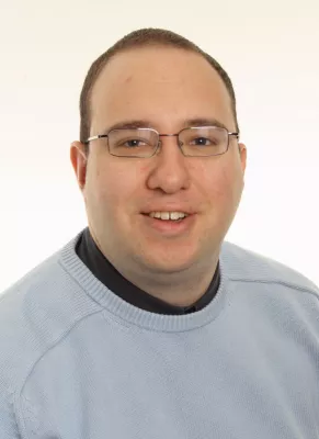 Zahl der Post-Vac-Patienten steigt erneut stark an: "Auch viele frisch geimpfte Betroffene melden sich!" Bild: Zahl der Post-Vac-Patienten steigt erneut stark an: "Auch viele frisch geimpfte Betroffene melden sich!"