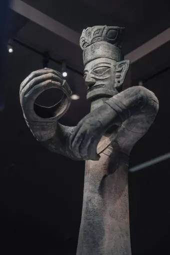 Bild: Jubiläumsveranstaltungen in Sanxingdui und Jinsha rücken Bronzekultur des Jangtse-Oberlaufs in den Mittelpunkt