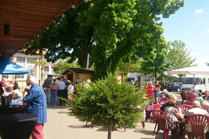 Zwei Weinhoheiten, Jazzmusik & Kulinarisches Bild: Zwei Weinhoheiten, Jazzmusik & Kulinarisches