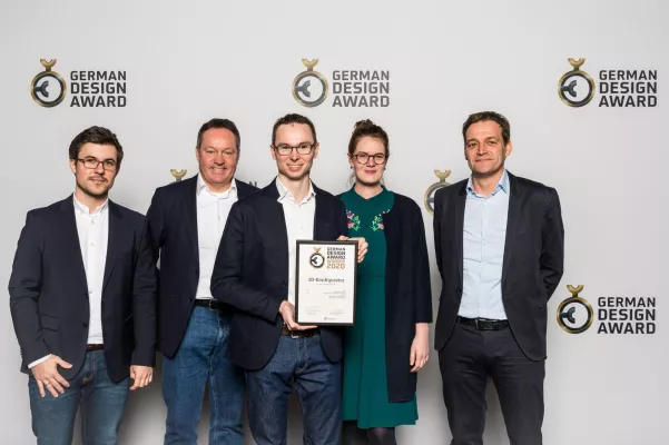 HALBE-Rahmen gewinnt den German Design Award 2020 Bild: HALBE-Rahmen gewinnt den German Design Award 2020