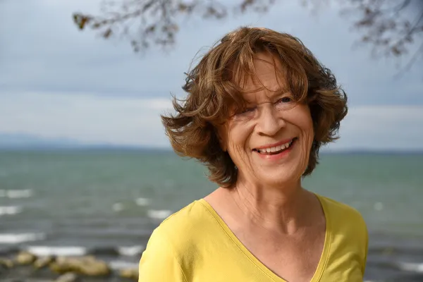 Bild: Mara Anders zum 80. Geburtstag: "Wer gut alt werden will, muss zaubern lernen"