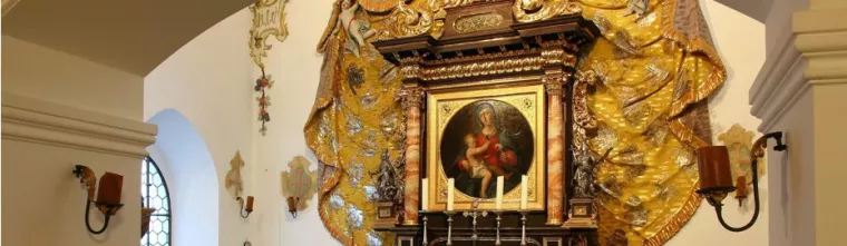 Bild: Zeller-Kapelle in der Volksbank Straubing