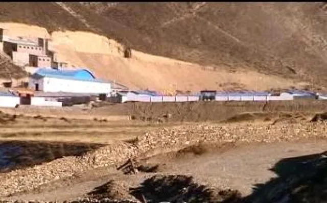 Bild: Mineralabbau in Meldro Gongkar gefährdet Menschen, Tiere und die Umwelt