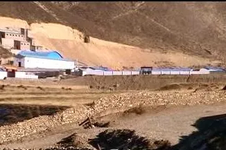 Bild: Mineralabbau in Meldro Gongkar gefährdet Menschen, Tiere und die Umwelt