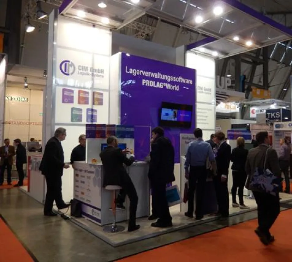 Gut besuchter Messestand der CIM GmbH
