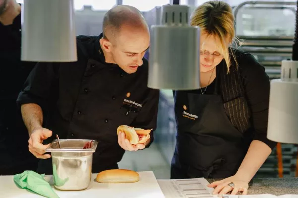 „marbet geht Gassi“ – und Rauschenberger ist dabei Bild: „marbet geht Gassi“ – und Rauschenberger ist dabei