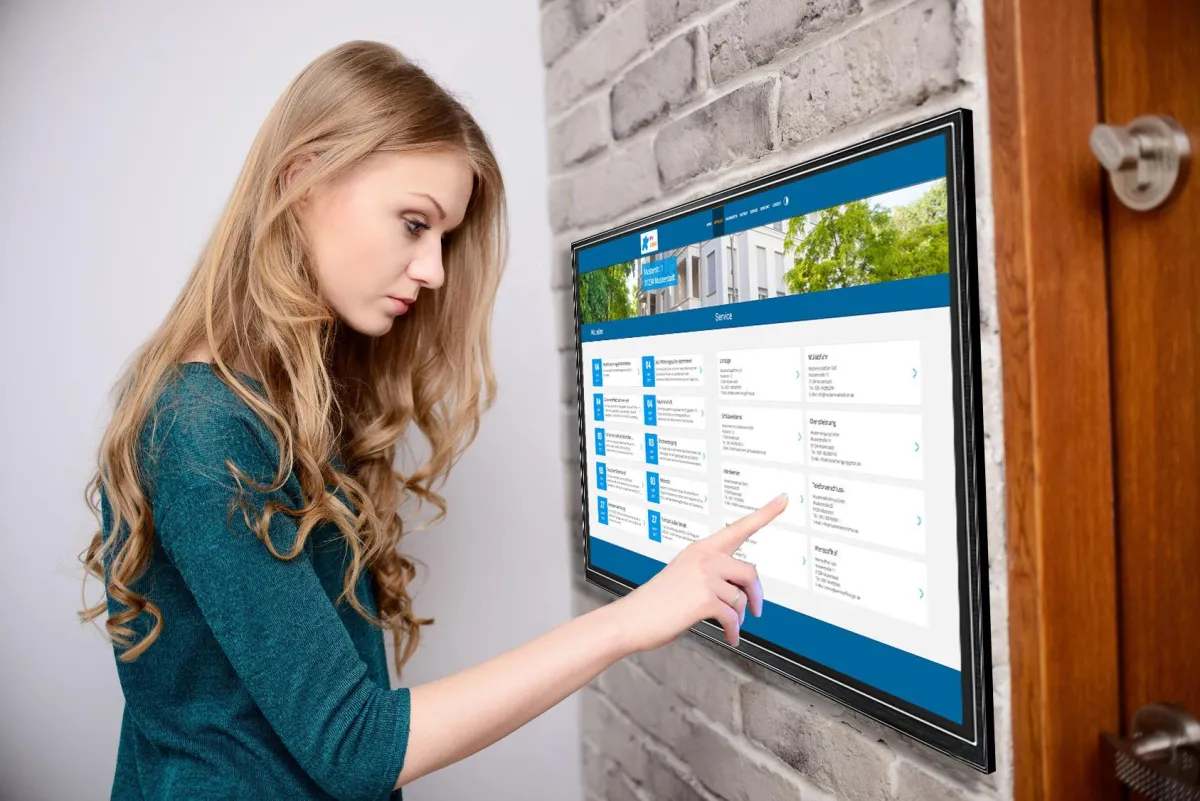 Der digitale Hausaushang zeigt Mieterinformationen auf einen Blick