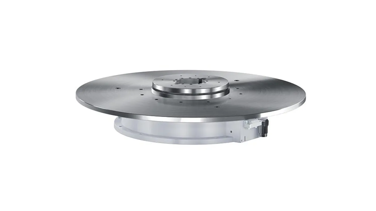 Dank Wasserkühlung kann die Produktion sofort starten und die Temperatur konstant gehalten werden.