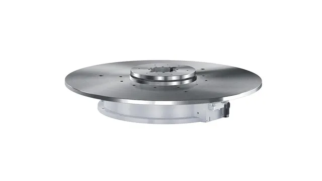 COOLER RUNDTISCH VON WEISS: MIT NOCH MEHR DIREKTANTRIEBS-POWER – WASSERKÜHLUNGSMÖGLICHKEIT INKLUSIVE Bild: COOLER RUNDTISCH VON WEISS: MIT NOCH MEHR DIREKTANTRIEBS-POWER – WASSERKÜHLUNGSMÖGLICHKEIT INKLUSIVE