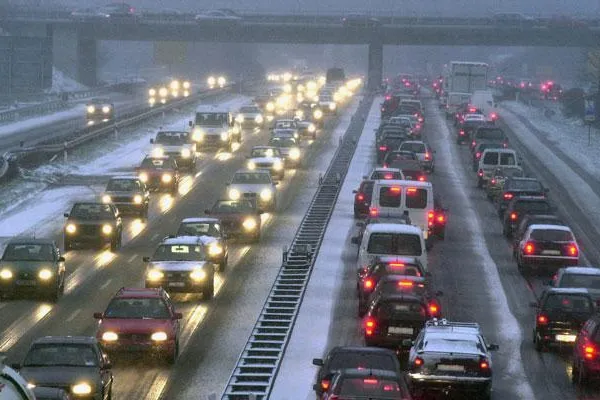 Bild: BRENNSTOFFSPIEGEL: So ist Ihre Flotte fit für den Winter