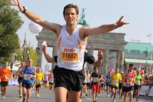 Marathon des Jahres 2009: Berlin, Hamburg und Frankfurt an der Spitze - Dietmar Mücke ist der Hero 2009 Bild: Marathon des Jahres 2009: Berlin, Hamburg und Frankfurt an der Spitze - Dietmar Mücke ist der Hero 2009