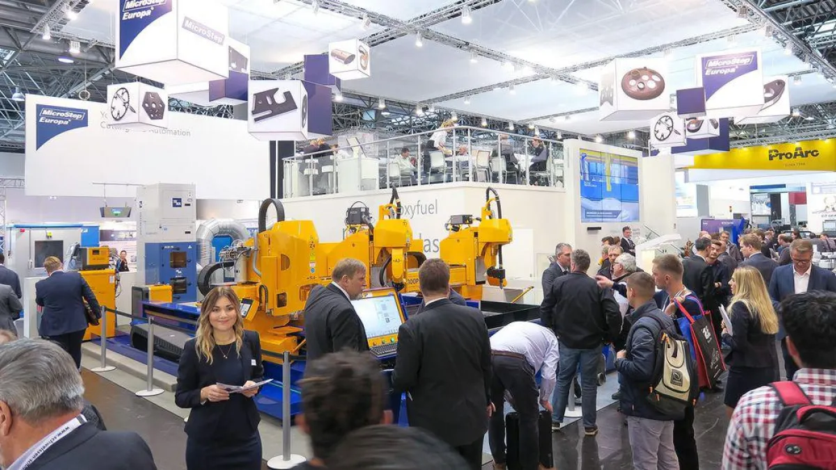 Die Baureihe MG im Fokus: Großes Interesse zog auf der Fachmesse der Plasma-Alleskönner auf sich