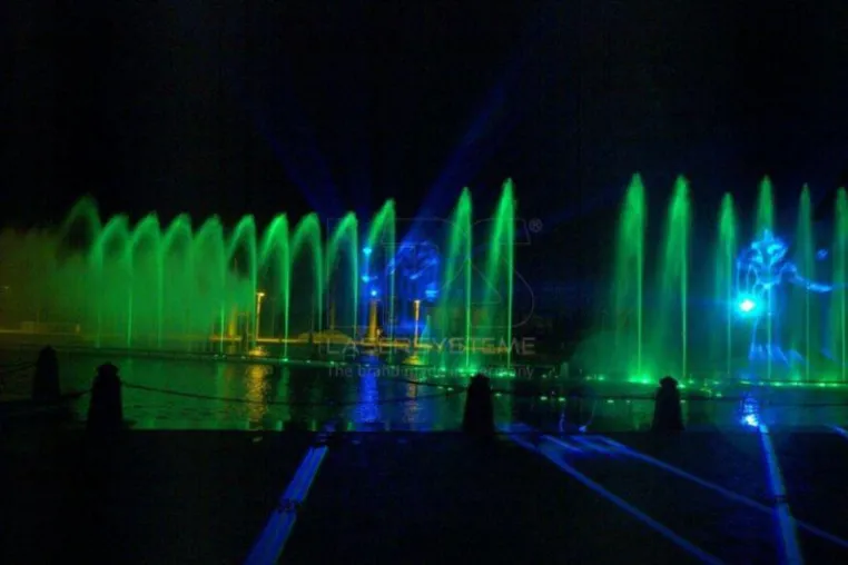 Lasershow unterstreicht Multimedia-Inszenierungen im Land der Pharaonen Bild: Lasershow unterstreicht Multimedia-Inszenierungen im Land der Pharaonen