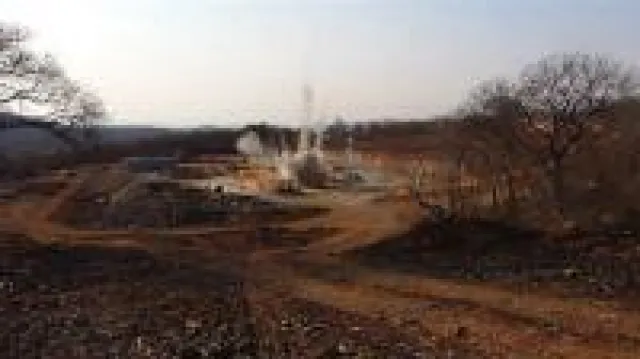 Bild: Goldbergbau in Afrika, nicht immer einfach, aber chancenreich