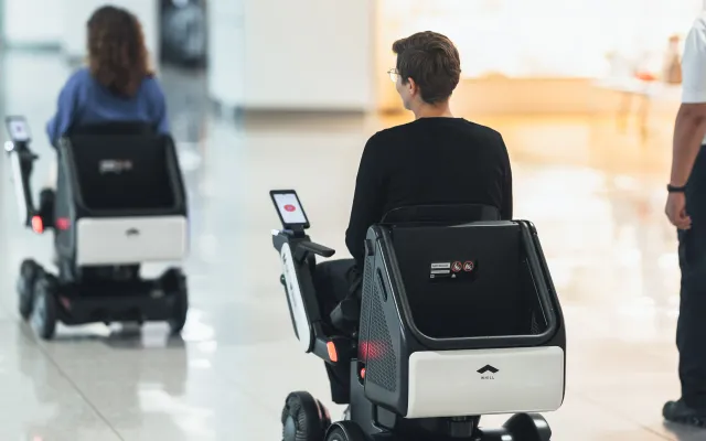 Bild: WHILL startet autonomen Mobilitätsservice am Flughafen München 