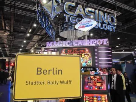 Bild: SECRET ISLAND und MAGIC CASHPOT II absolute Besuchermagnete: Entertainment mit dem gewissen Etwas