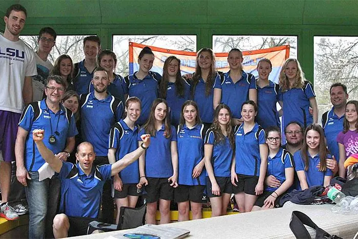 Bild: Erftstädter Schwimmerinnen gelingt Aufstieg in die Oberliga