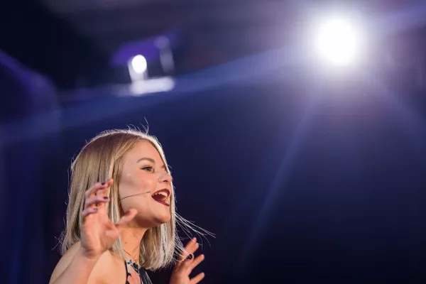 Bild: Weltrekord: Auf den Bühnen für Gen Y & Z 