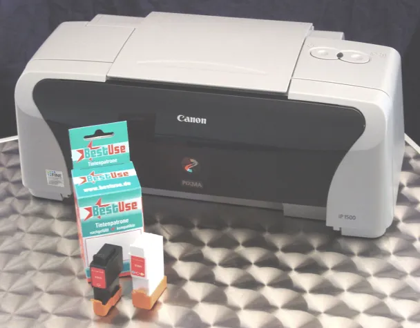Bild: So günstig kann Drucken sein: Canon PIXMA 1500 und BestUse Tintenpatronen