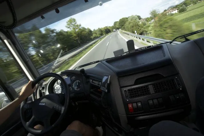 Bild: BTK Studie "Mensch am Steuer" betont Handlungsbedarf