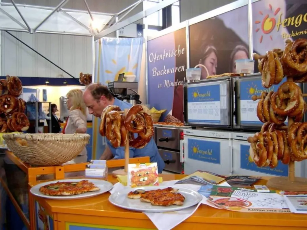 Ofengold auf der Messe