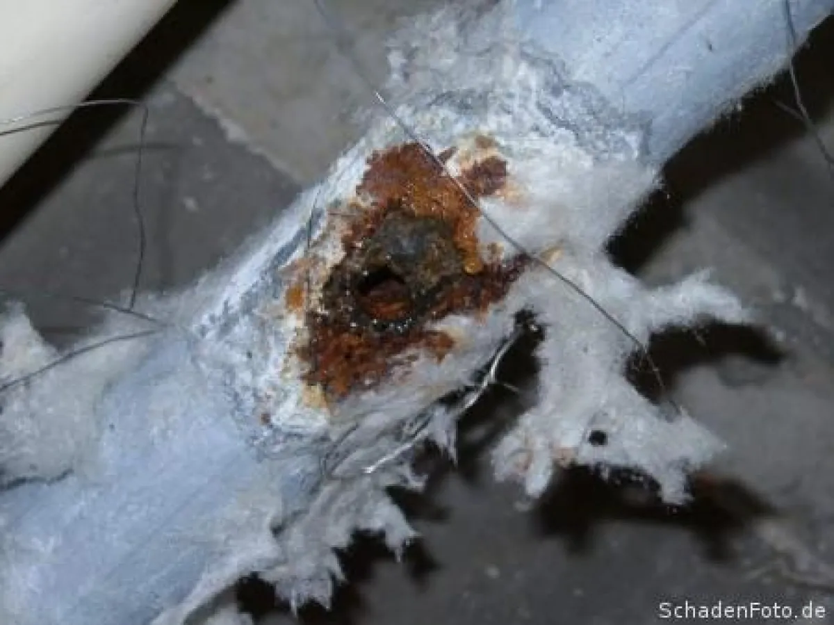 Lochfraß Leitungswasserschaden