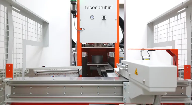 Bild:  Farbdosieranlage SMART-DOSER dosiert jede Offsetdruckfarbe in gewünschter Menge zum richtigen Zeitpunkt