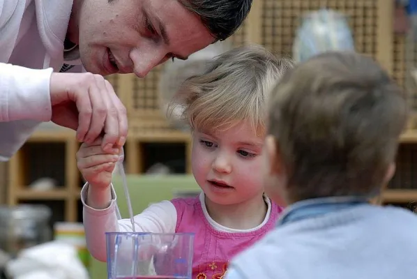 cobra CRM PLUS für bundesweite Bildungsinitiative Bild: cobra CRM PLUS für bundesweite Bildungsinitiative