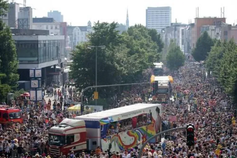 Bild: Schlagermove 2010 diesmal live im Internet
