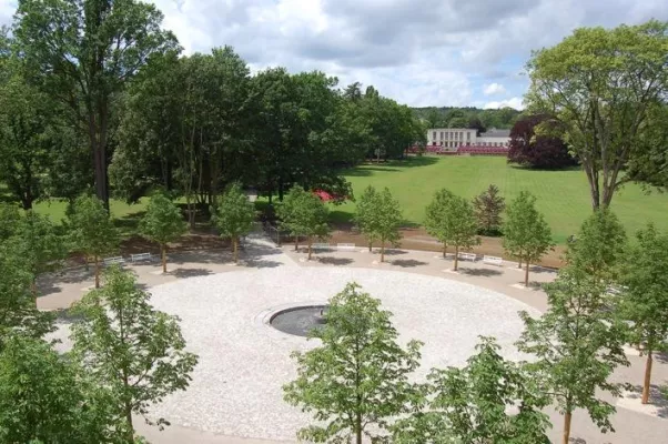 Bild: FICHTER Garten- und Landschaftsbau aus Magdala baut für hessische Landesgartenschau 2010 in Bad Nauheim