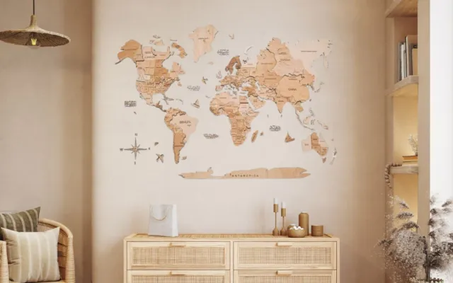 Bild: Nachhaltiges Design statt Kurzlebigkeit: Die Holzweltkarte als Trend-Geschenk zu Ostern