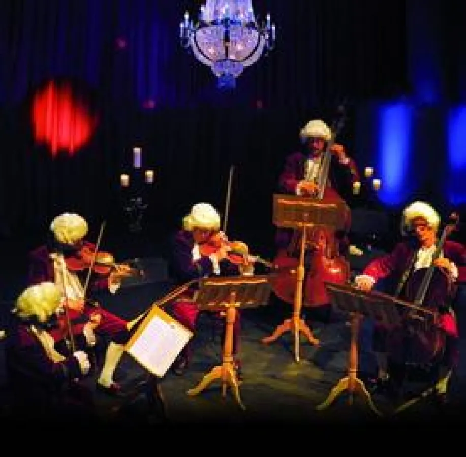 Die Chursächsische Philharmonie feiert Mozart im König Albert Theater Bad Elster