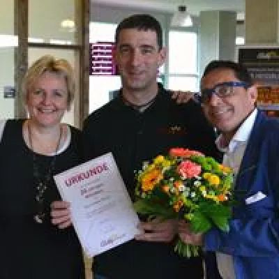 „BALLY WULFF schenkt mir Rückhalt, Kraft und Mut!“ Bild: „BALLY WULFF schenkt mir Rückhalt, Kraft und Mut!“