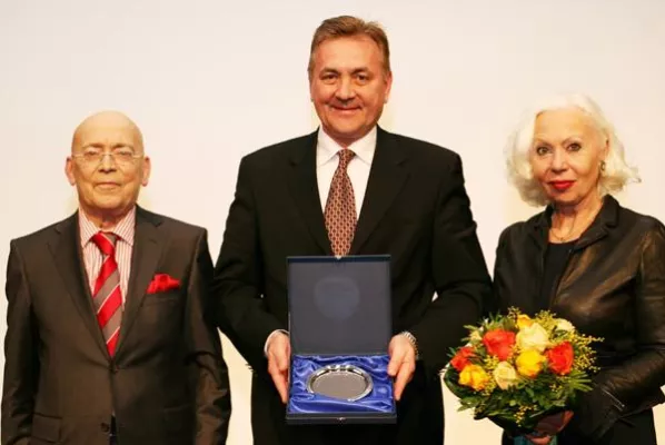 Bild: 2012: 'Yes or No' erneut Medizinprodukt des Jahres