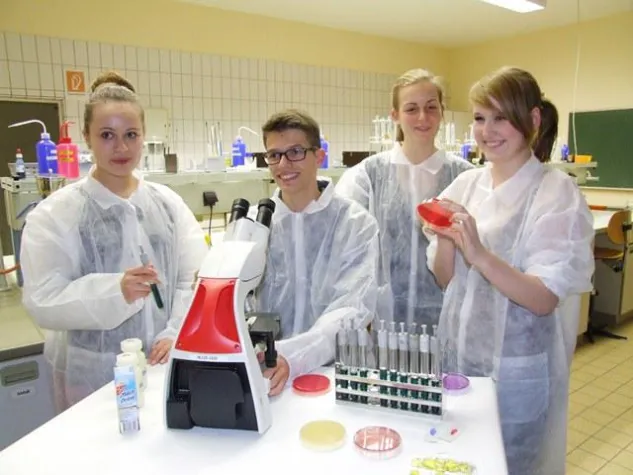 Bild: Bayerische Azubis setzen auf zukunftsträchtige Branche