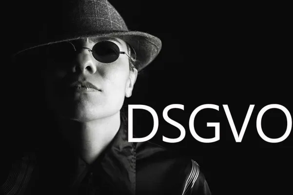 Bild: Mithören bei Telefonaten erlaubt? Und täglich grüsst die DSGVO...