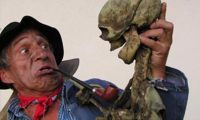 Der Herbst wird gruselig Bild: Der Herbst wird gruselig