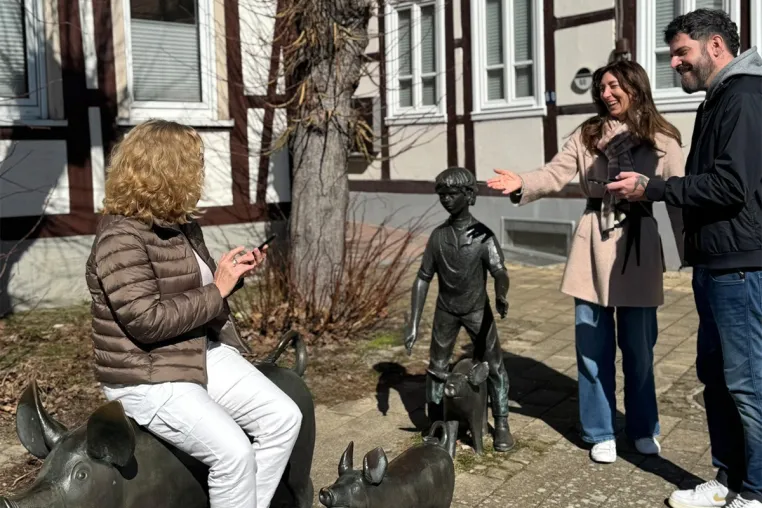 Auf Entdeckungstour mit der Triple Mystery-Schnitzeljagd Bild: Auf Entdeckungstour mit der Triple Mystery-Schnitzeljagd
